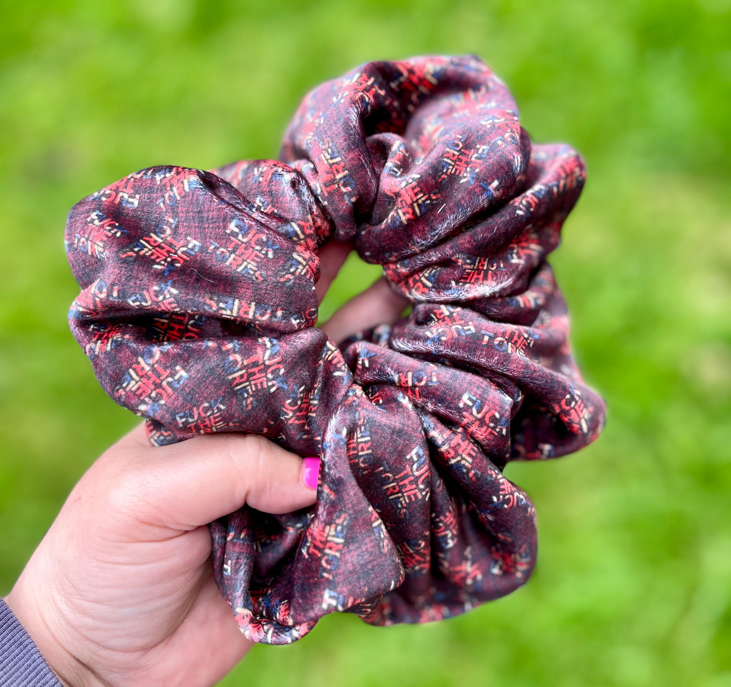 Anti political XXL scrunchies