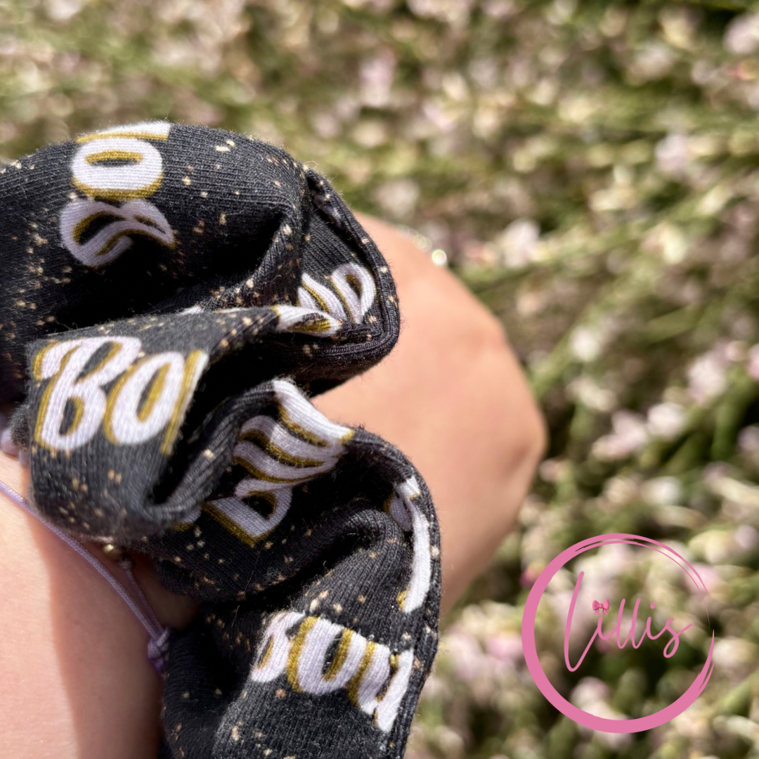 Anti political Standard scrunchie
