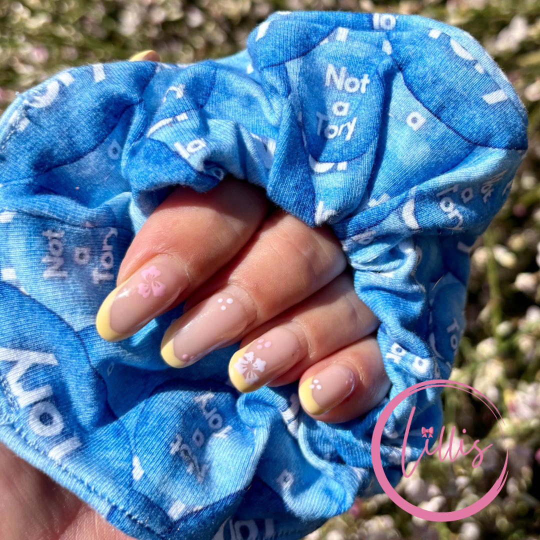 Anti political Standard scrunchie