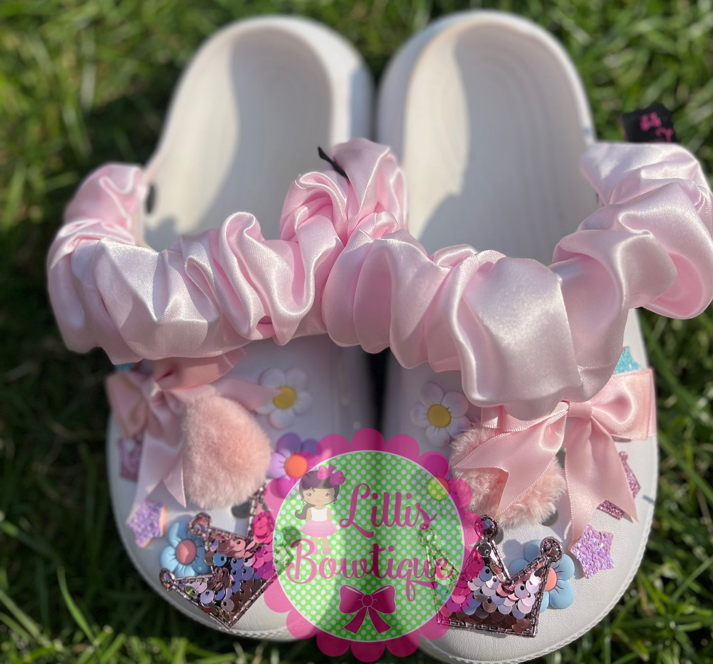 Croc strap scrunchies