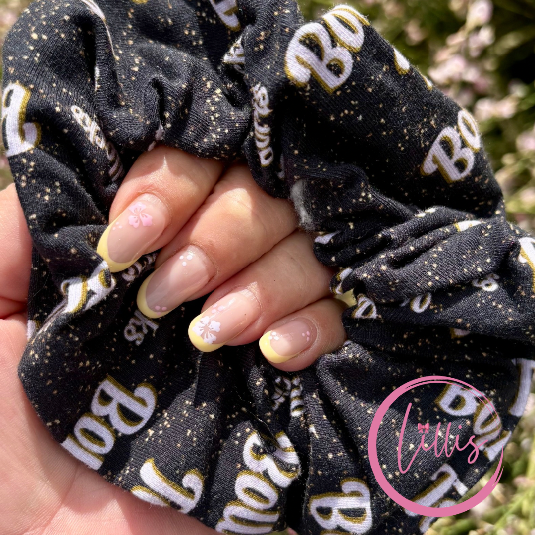 Anti political Standard scrunchie