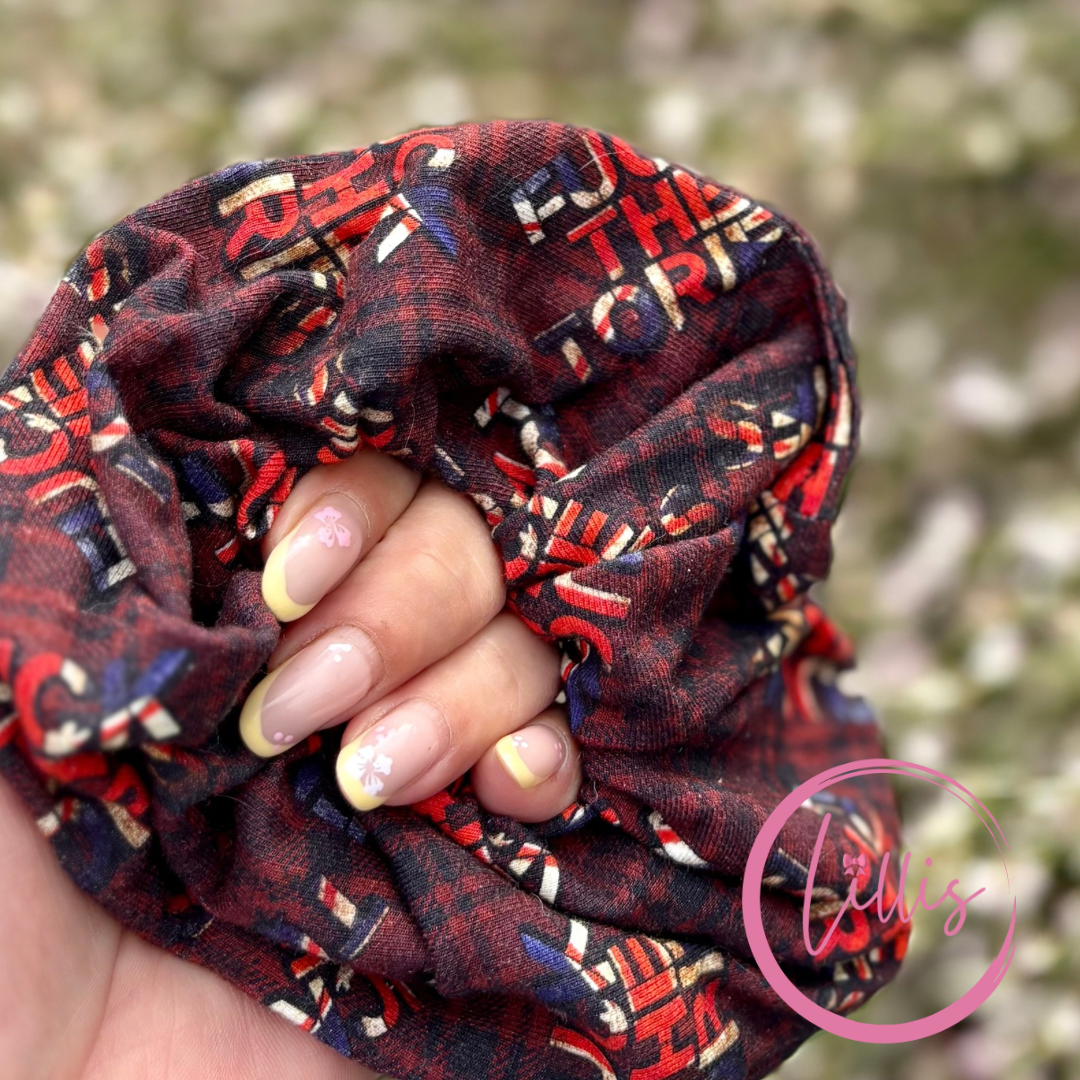 Anti political Standard scrunchie