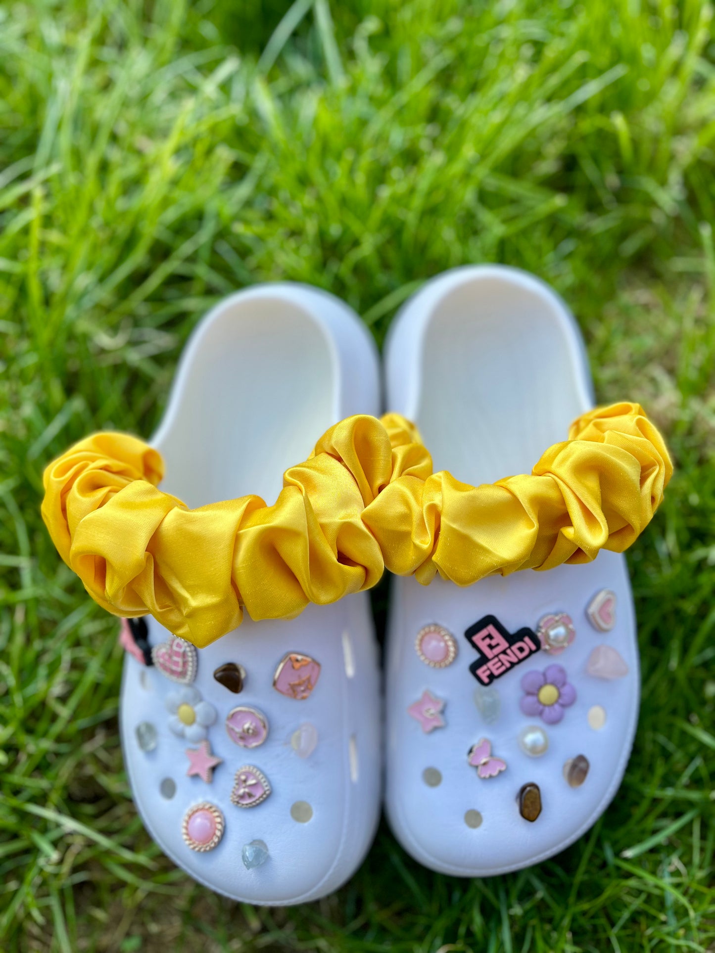 Croc strap scrunchies