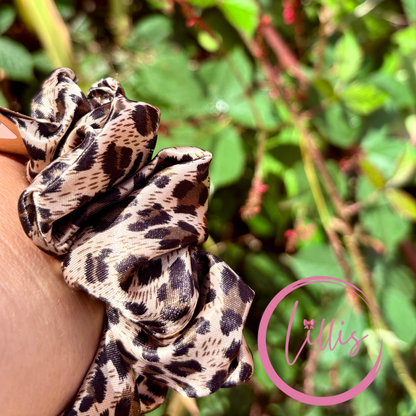 Wild thing - Standard Satin Silk Scrunchie