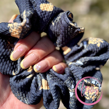 NSFW Standard scrunchie