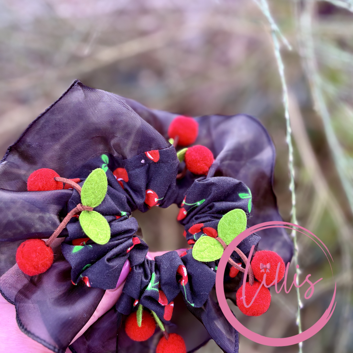 Ruffle scrunchie